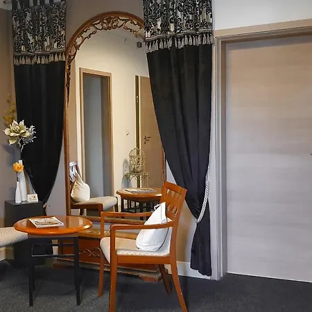 住宿加早餐酒店 Gasthof Pension Alte Schule