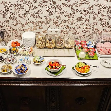 Gasthof Pension Alte Schule 菲尔斯滕采尔