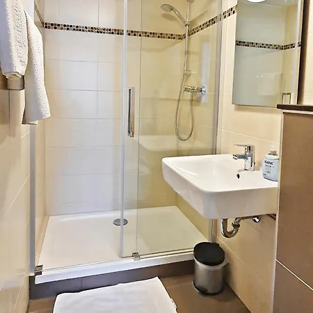 住宿加早餐酒店 Gasthof Pension Alte Schule 3*